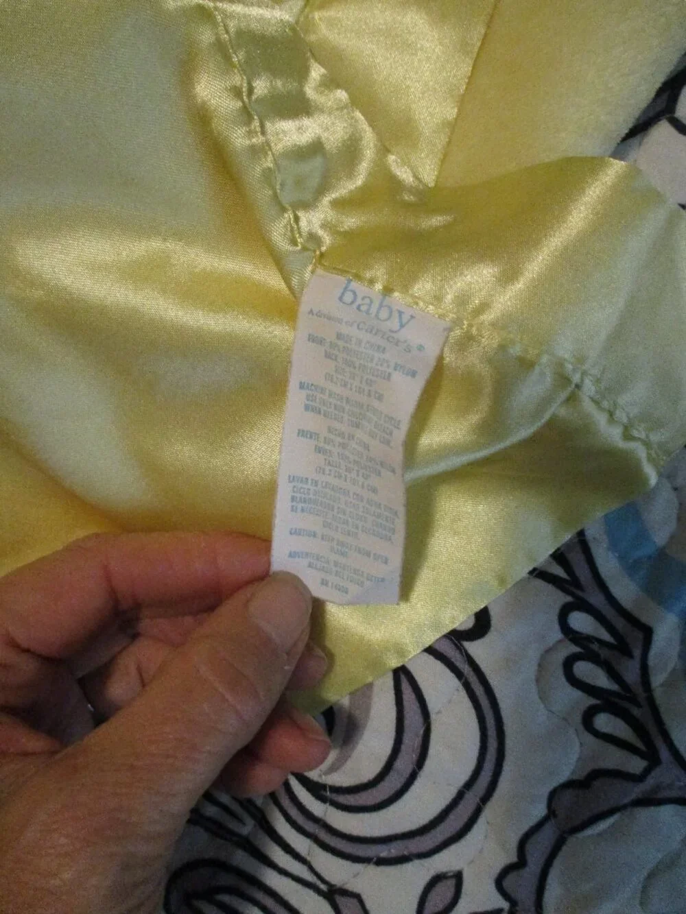 Vintage Baby Carters Solid Yellow Baby Blanket Satin Trim Back Security Lovey